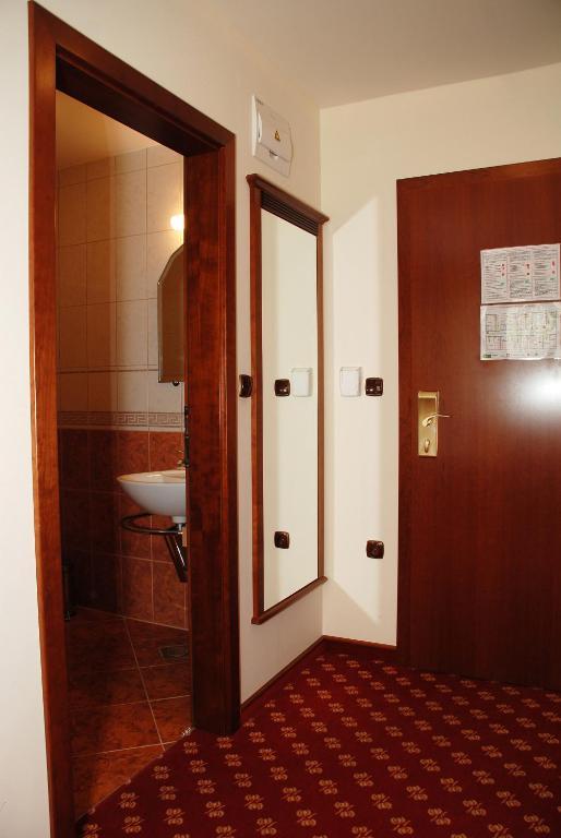 Hotel Zvezda Murska Sobota Kamer foto